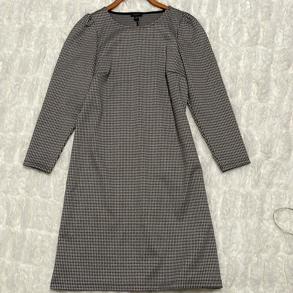 Ann Taylor Factory puff sleeve pull on dress